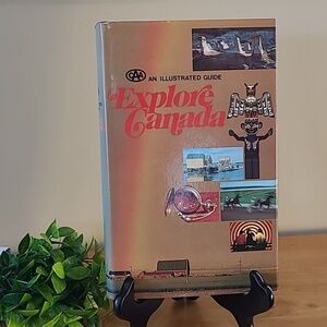 READER'S DIGEST CAA Vintage 1978 'Explore Canada' Illustrated Hardcover Book